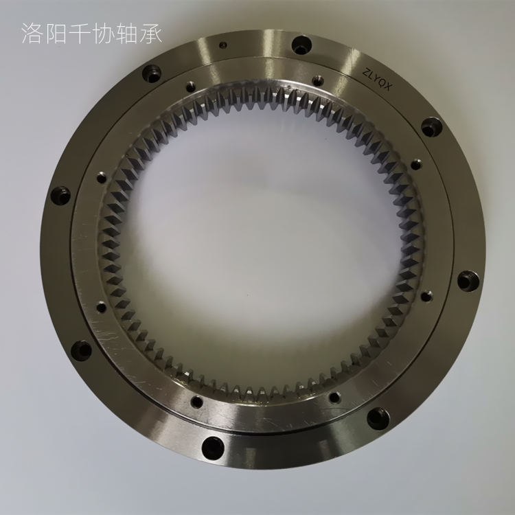 [ZLYQX]講解拆卸轉(zhuǎn)盤軸承前的準(zhǔn)備，和拆卸方法？