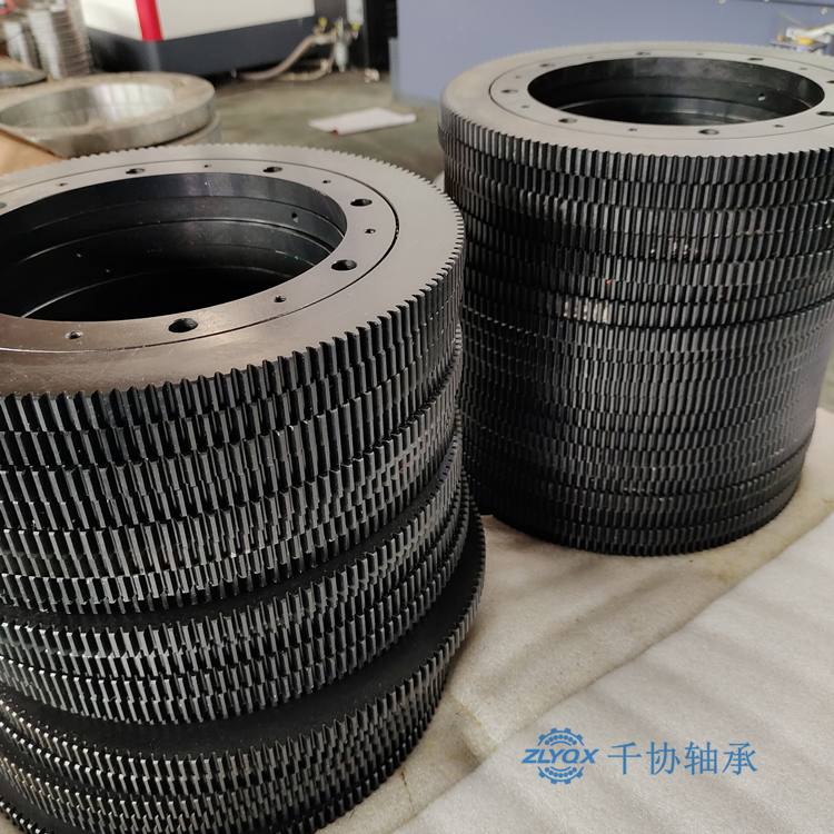 轉盤軸承的應用特點 轉盤軸承的應用特點