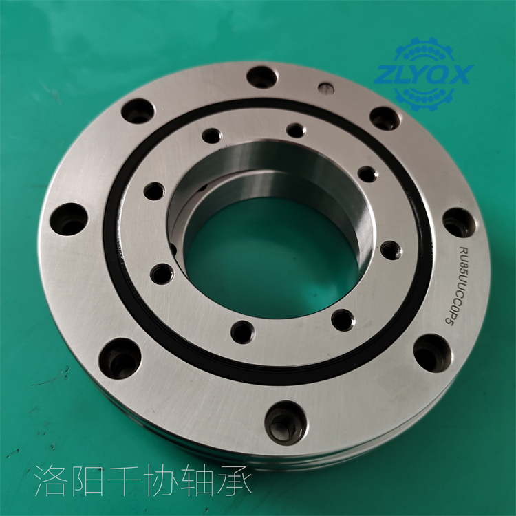 RU124交叉滾子軸承外圈定位方法有哪些?內外圈可以互換嗎? RU124交叉滾子軸承外圈定位方法有哪些?內外圈可以互換嗎?